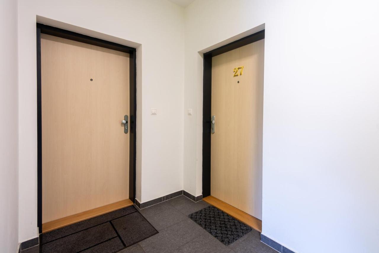 Nova Karolina Apartment 俄斯特拉发 外观 照片